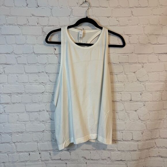 Lululemon Swiftly Tech Racerback size 20 - Picture 1 of 5